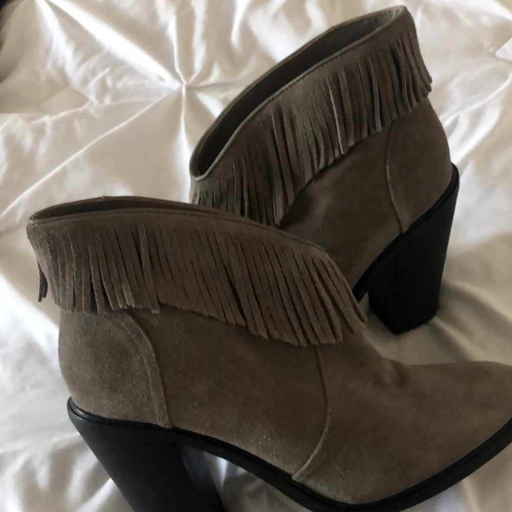Booties - Picture 6 of 7